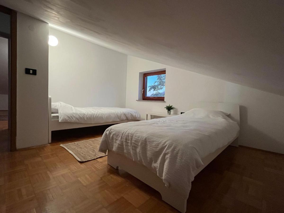 Piko'S Apartments Izola Bagian luar foto